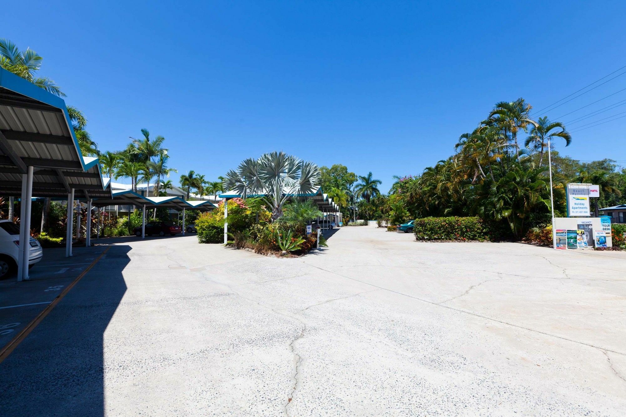 Trinity Beach Pacific Bagian luar foto